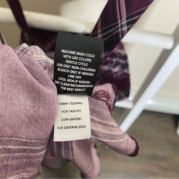 Torrid Purple Plaid Mini Challis Skirtall. Size 2. - Picture 8 of 13